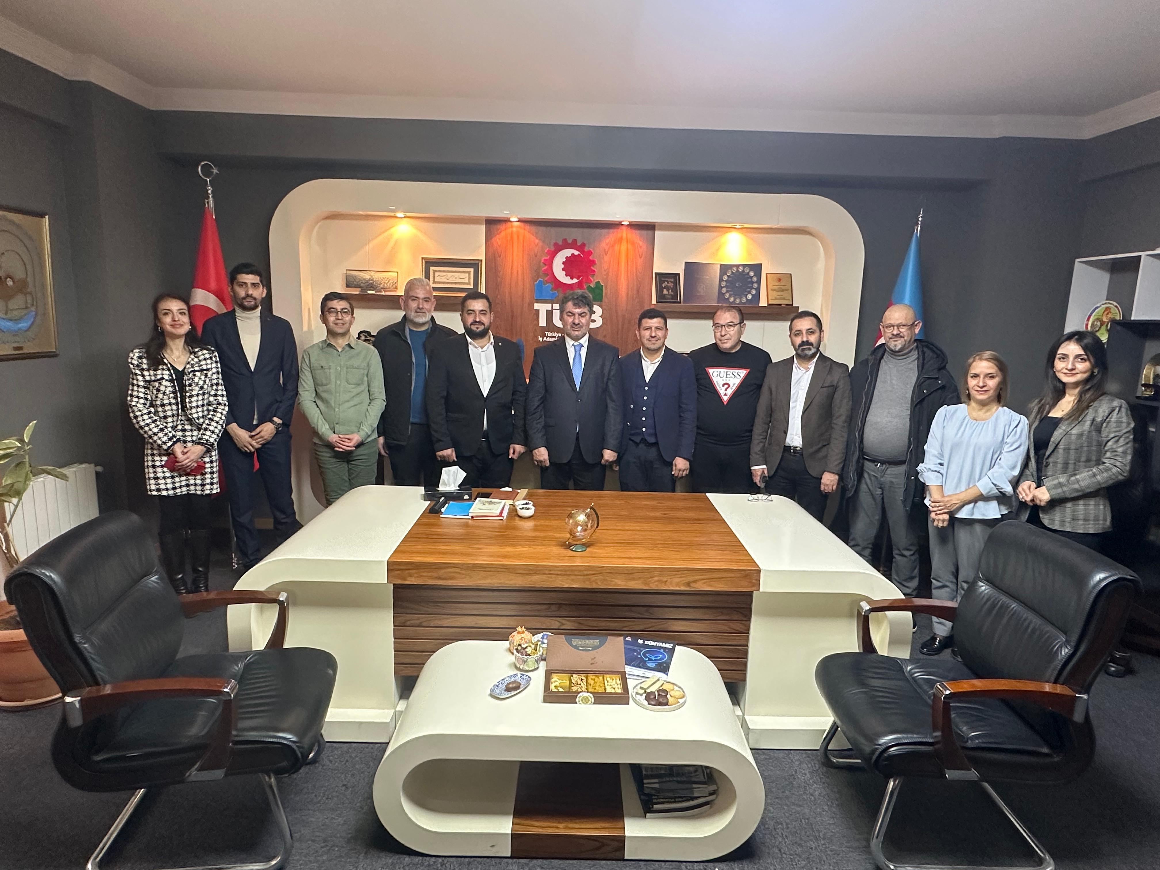 Polatlı Ticarət Palatasının  nümayəndə heyəti, Türkiyə-Azərbaycan İş Adamları və Sənayeçiləri İctimai Birliyinin (TÜİB) ofisini ziyarət edib.